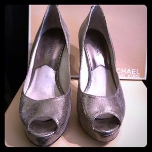 Michael Kors York platform heels